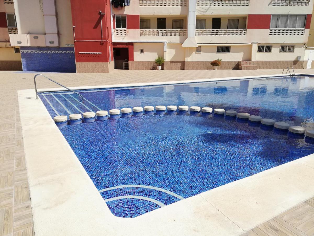 Don Ximo Solo Familia Serviplaya Playa de Gandia Kültér fotó
